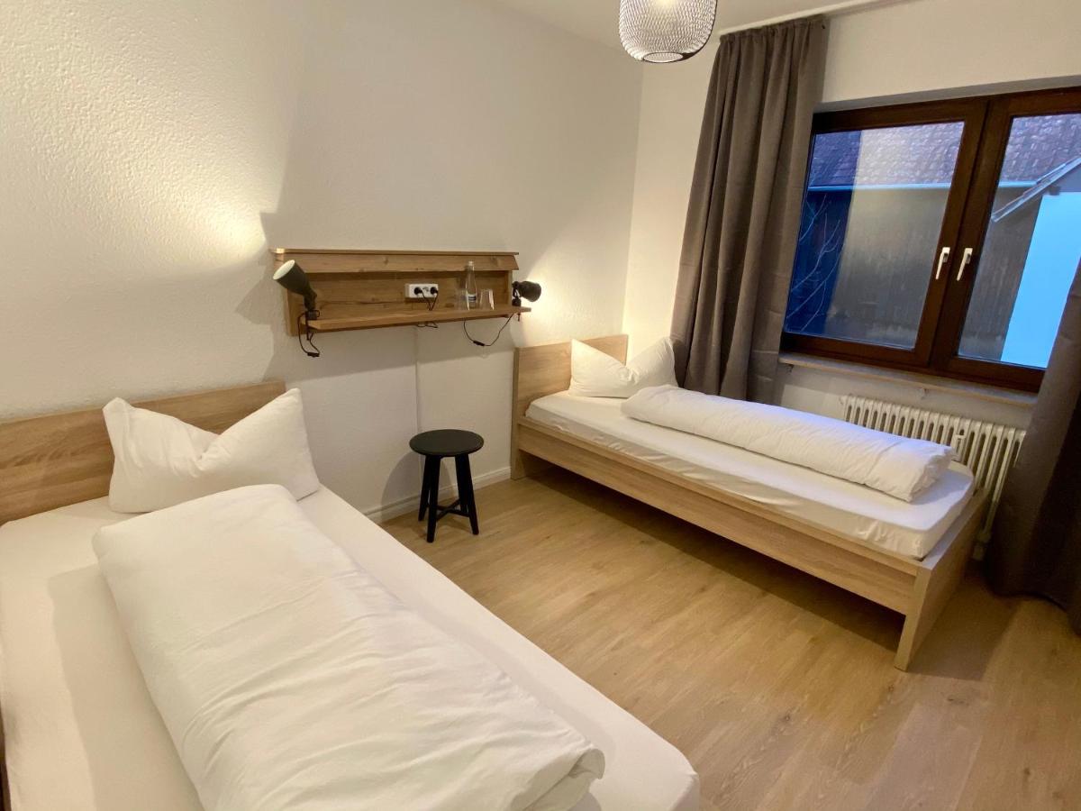 Landgasthaus Loewen Mit Gaestehaus Holzhausen  Εξωτερικό φωτογραφία